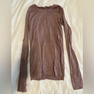Lululemon run swiftly shirt, long sleeve.